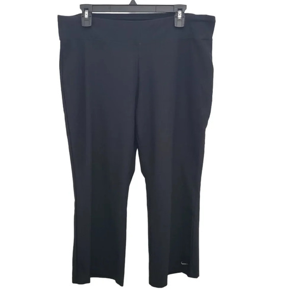 Nike Dri-Fit Women's Black Basic Swoosh Loose Fit Cropped Athletic Pants Size XL - Picture 1 of 5